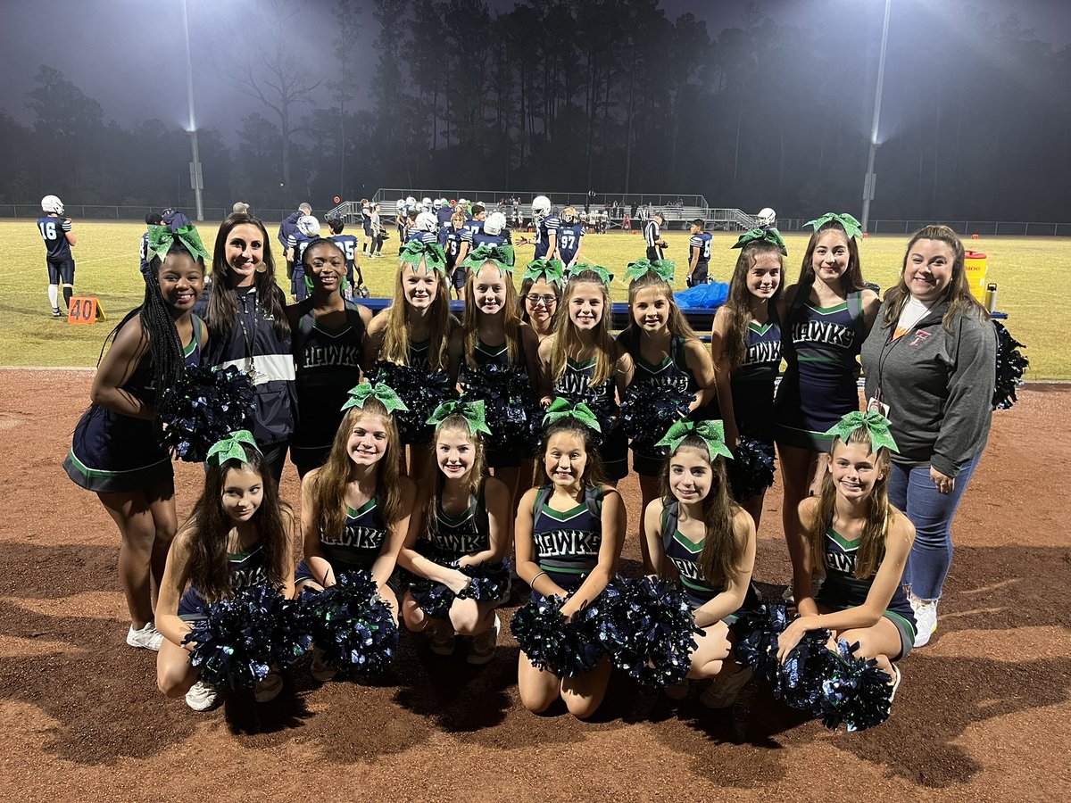HofiusKISD's tweet photo. Thank you to our awesome Cheerleaders for supporting all season!  We ❤️ you! Go Hawks!! https://t.co/JiobrjBFBB