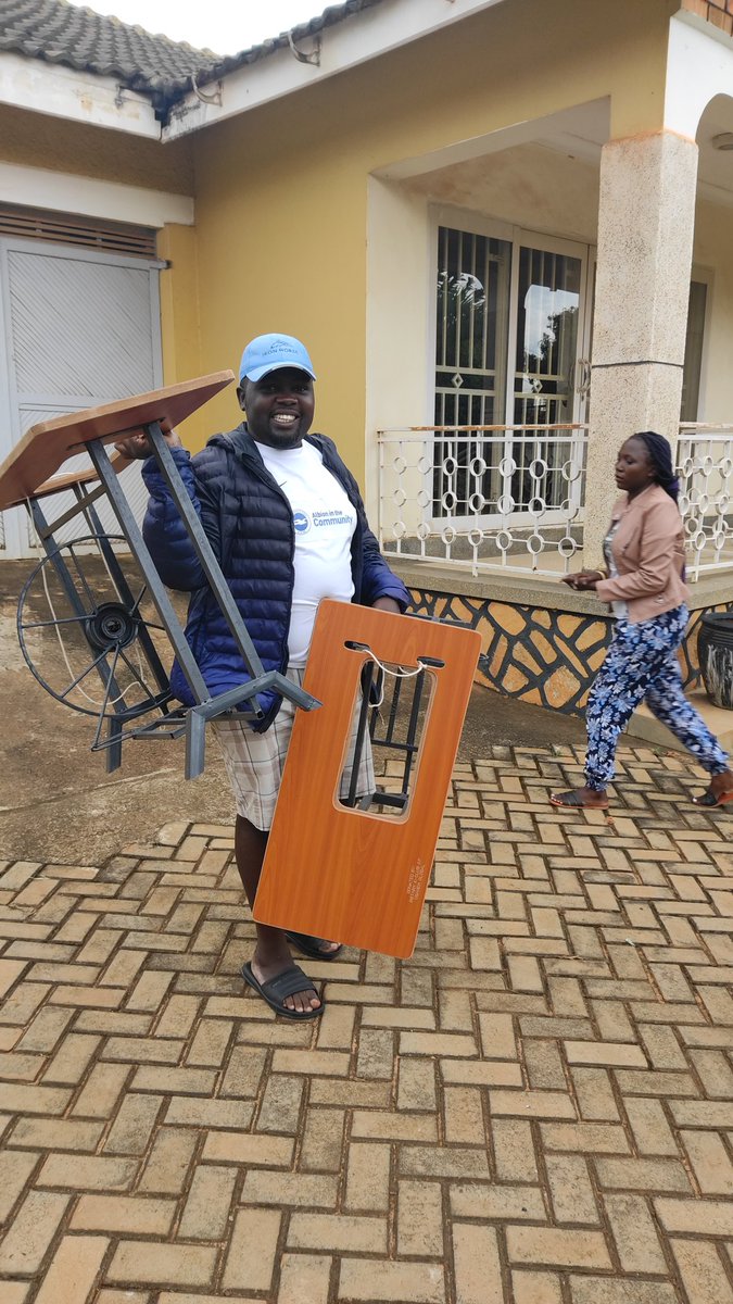 eclubUgGlobal's tweet photo. Day 1: Rotary Vijana Poa Keep Her In School Project Implementation in Kwania District. Project is to equip Young mothers with Skills in Making of Reusable Sanitary Pads, Menstrual Health Management, Enterprise Development and Mindset Change to become Community Ambassadors #Rotary https://t.co/pV3wMQ1GoK