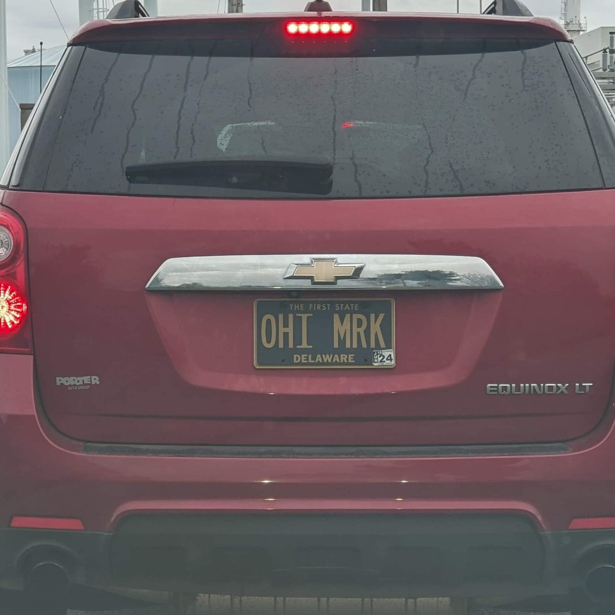 DE vanity plates tweet media