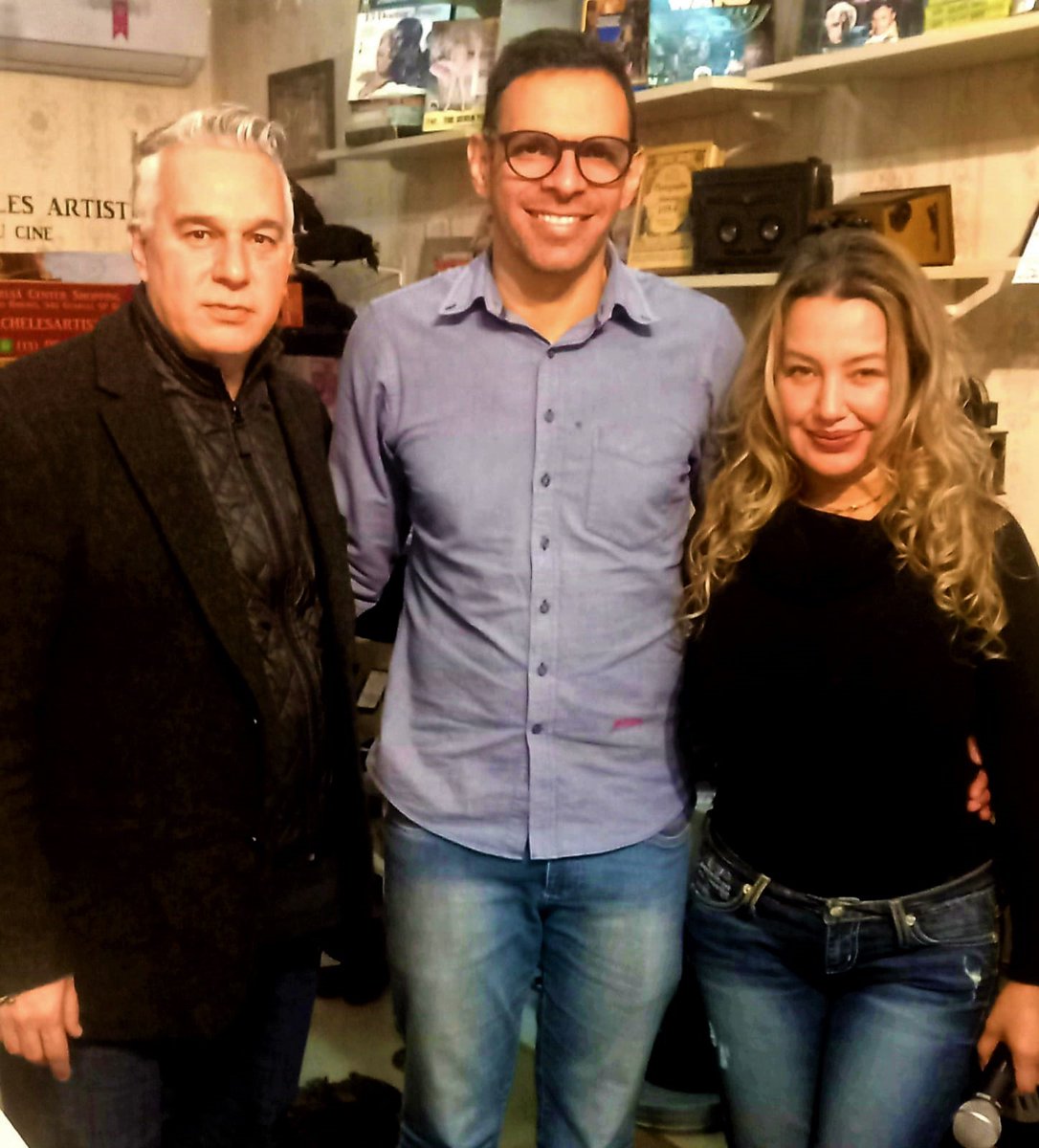 cinemaanosluz's tweet photo. #cinema
A atriz internacional de cinema Cris Lopes, conhecida por ser uma artista multilingue com vários prêmios no cinema no Brasil e exterior, fechou com a emissora brasileira em ascensão ISTV Brasil. Saiba mais no meu blog. https://t.co/pAobqOnnZw https://t.co/fk6y4Hles8