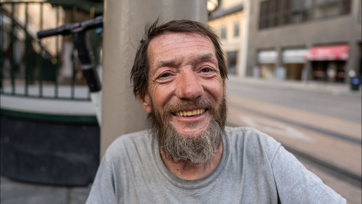 Marvin spent eight years in the military. He says he now receives $230 a month in disability. No one can afford to live much less rent an apartment on that amount of money! invisiblepeople.tv/videos/homeles…