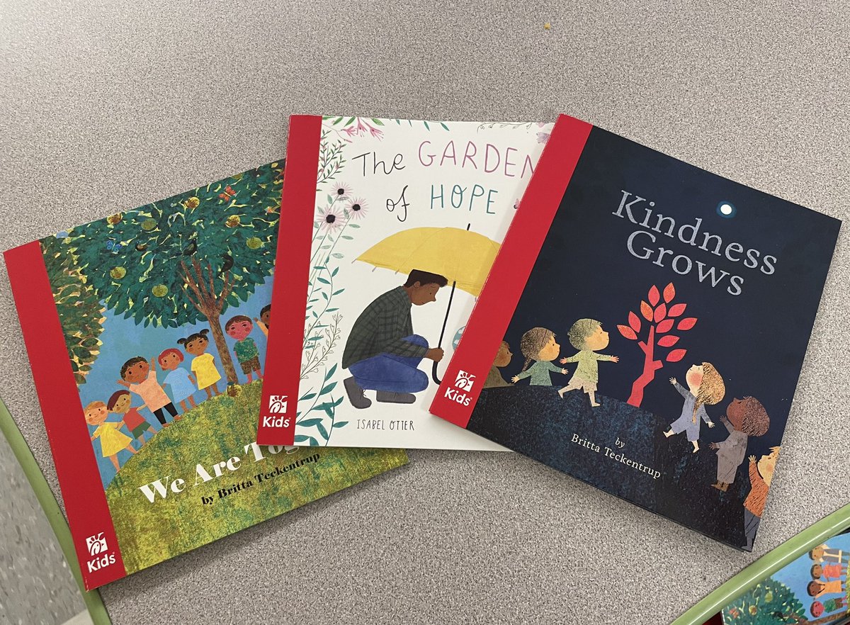 Thank you to the Assabet Tech High School Volunteers (and their teachers!) for volunteering to read to our K-2 students and for giving them books to bring home to read with their families! 📚 <a href="/GoodnowSchool/">Goodnow Brothers Elementary School</a> <a href="/MPSPanthers/">Marlborough Public Schools</a>