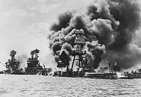 URDailyHistory's tweet photo. 3 Nov 1941: The #Japanese Fleet receives Top-Secret Order No. 1, ordering the #bombing of Pearl Harbor, #Mayala, the #Dutch East Indies, and the #Philippines, which would bring the United States into World War II. #history #WWII #PearlHarbor #WW2 #OTD #ad https://t.co/v40YSoCPbD https://t.co/Zt6NlmHL28