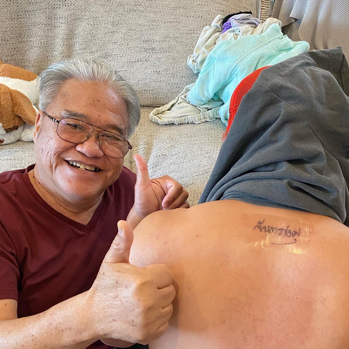 TimothyDeLaG's tweet photo. FIRST TAT ALERT! (Ignore my dirty neck) 😂 for the longest time my dad was against tattoos, which is part of the reason why I never got any… BUT with the embracing of CHANTARANGSU, I said I wanted to get it tatted in Thai. He said, “do it in my handwriting.” I said… “FASHO!!!” https://t.co/TIwawwVDCq
