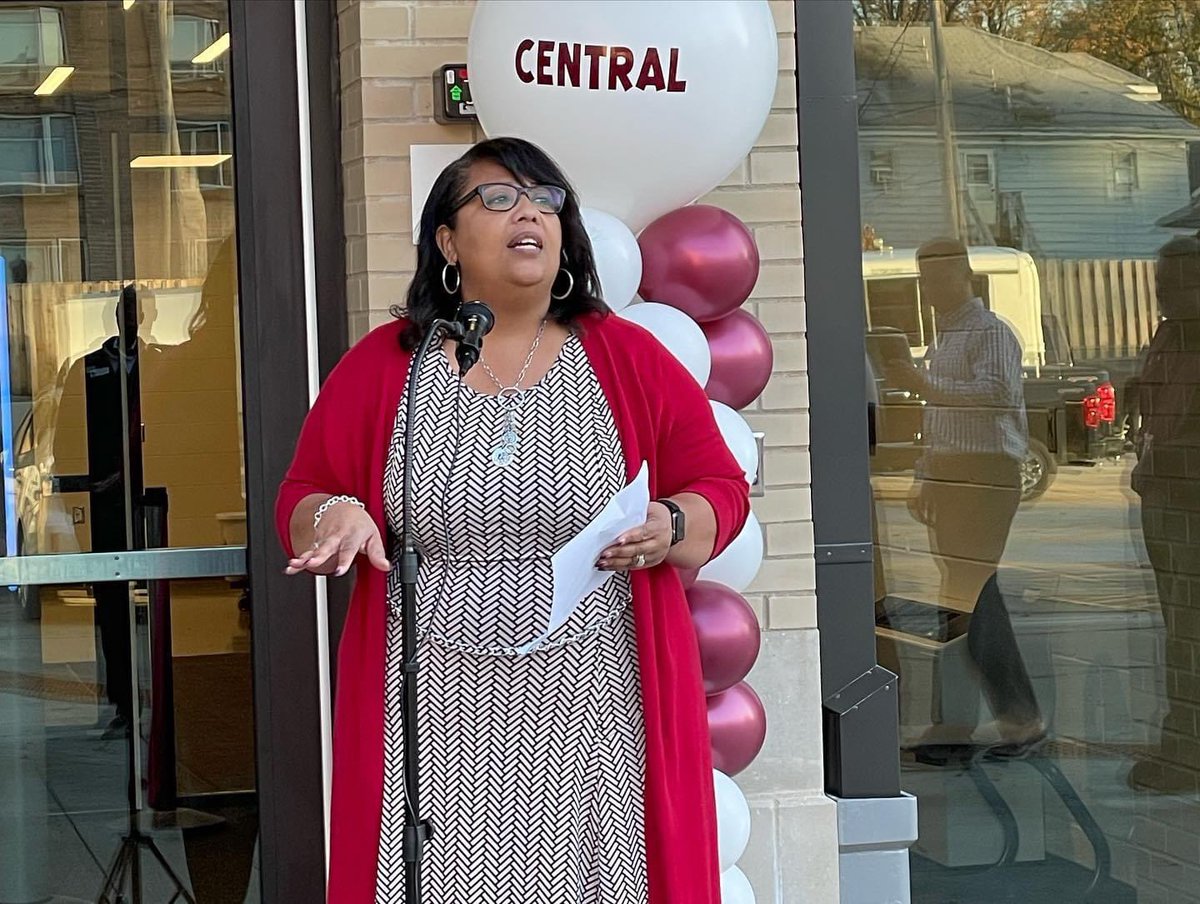 Unit4Schools's tweet photo. Tonight’s ribbon cutting ceremony at @CentralMaroons!! https://t.co/xXj4EuET4I