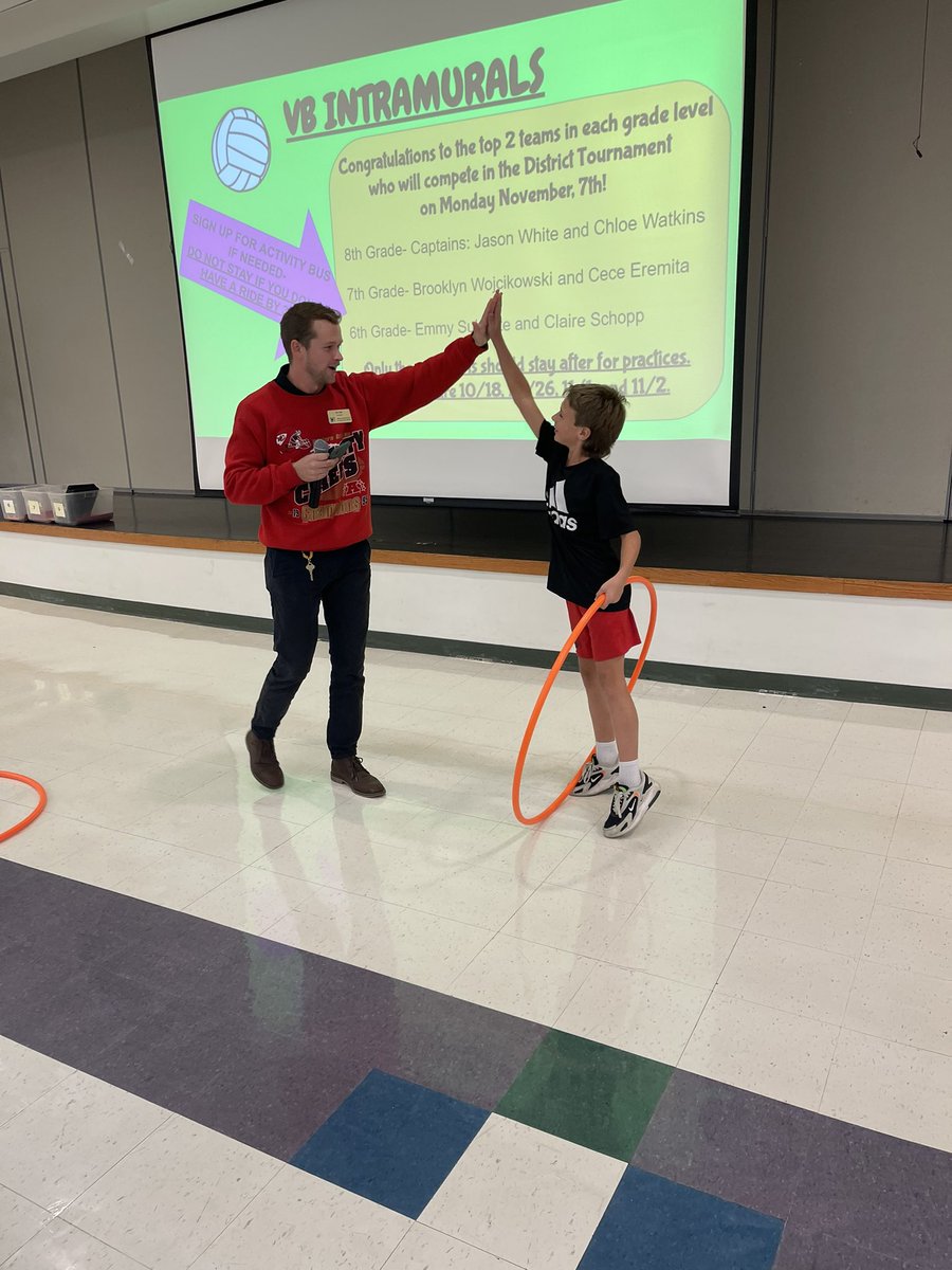 CounselorsatWMS's tweet photo. We had the best time celebrating Red Ribbon Week with a spirit week, games at lunch, and morning trivia (with donuts of course). Thank you to our WMS community for helping make it such a success! https://t.co/HIUlfiqhpM
