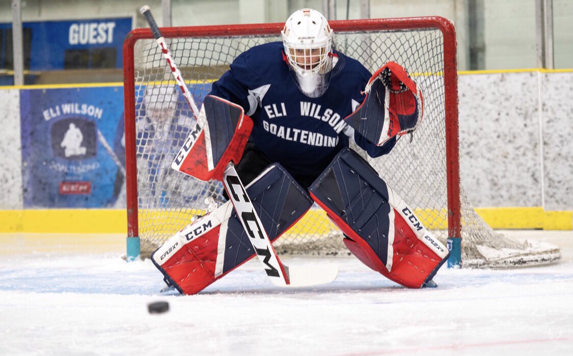 EliWilsonG's tweet photo. Top of your paint. Hands up. Patience. Laser focus on the puck, and do whatever it takes to get the job done. #ItsAboutSkill https://t.co/AZ5YTixnow