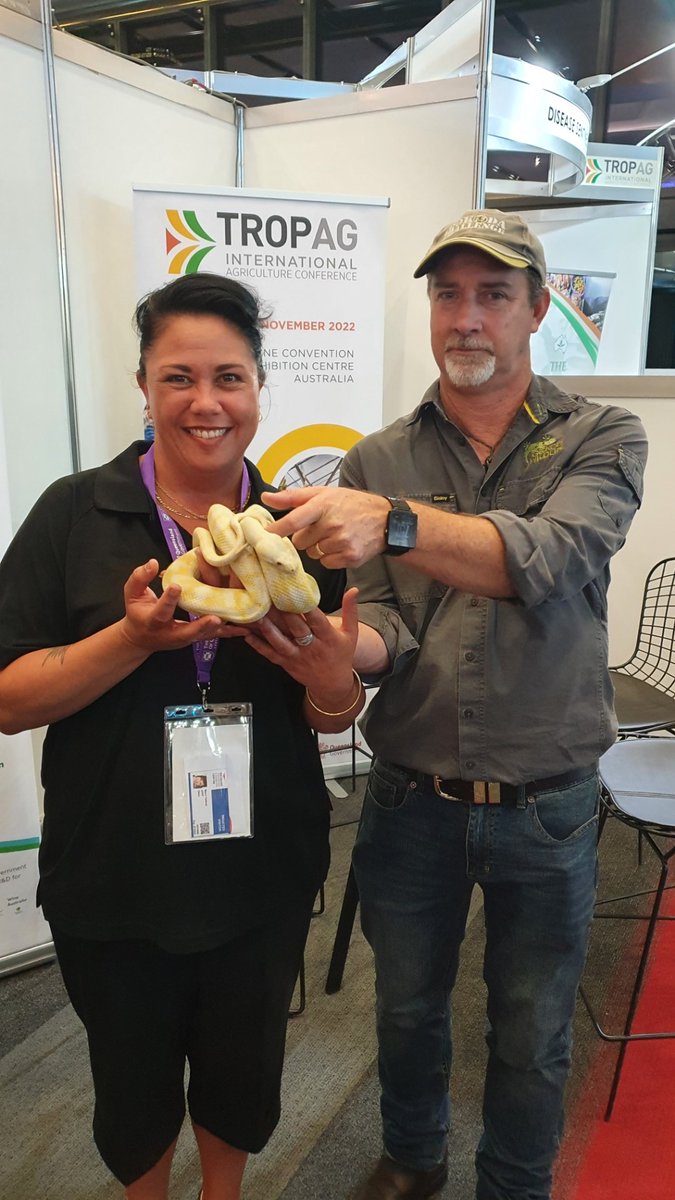 AustPlantPhenom's tweet photo. Fun times at @TropAg2022! In between manning our booth, presenting and meeting the locals - we are loving the content, networking and science. Great to be a sponsor of this event😃🌱 @BBergerAU @marnitebbutt https://t.co/8p3xkadps4