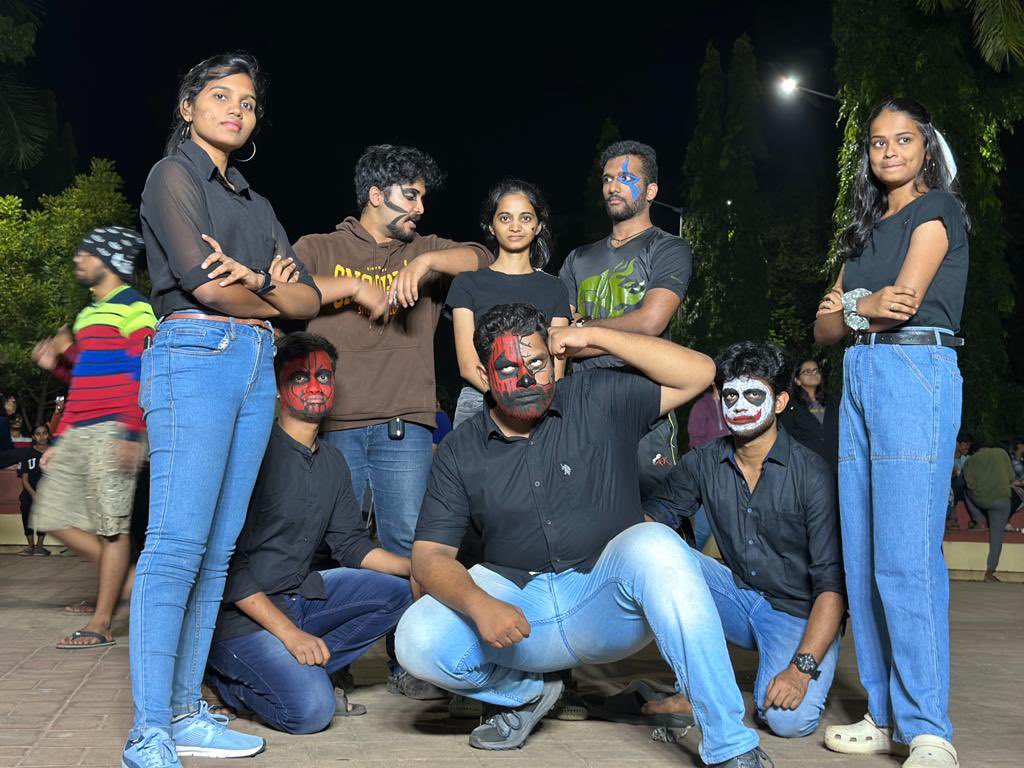 warangal_nit's tweet photo. Halloween Festival as part of Technozion 22. Face painting,Ramp walk, spooky reels and spooky costumes were organised as part of the festival.#tz22 #technozion #tz #campus #halloween https://t.co/T1dn7Qwo2W