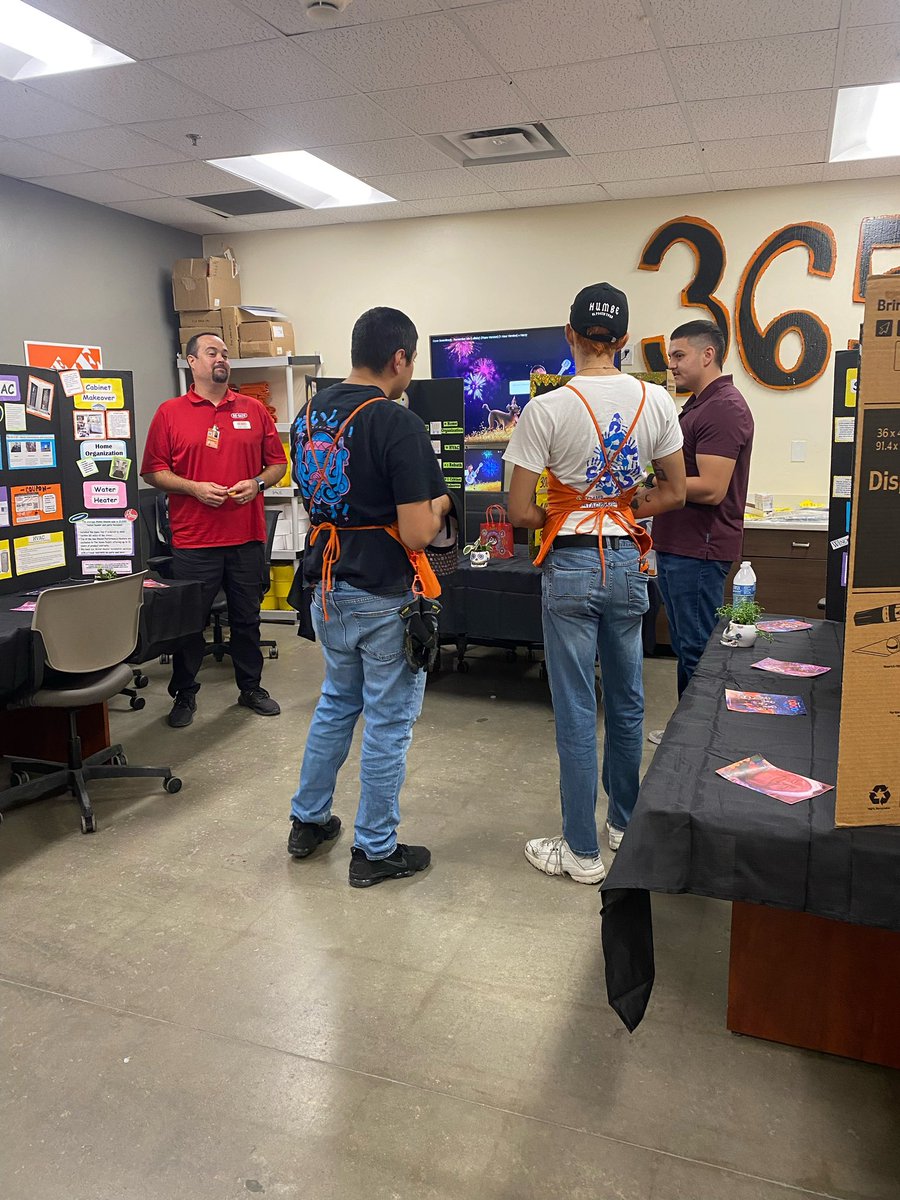 HDjosh_'s tweet photo. Great turnout at today’s Coco themed Specialty Tuesday Service Event !! 0522 is gonna take over specialty with our army of associates!!! @Fuerstenberg15 @JAMMartinez1323 @LuisSilvas0523 @SweetCyn724 @aherna_THD0522 @chelis005 https://t.co/3TZmg7CecJ