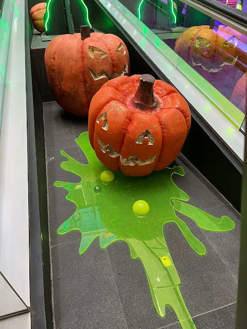LydiaCLee's tweet image. Halloween buff.ly/3Dbcj5d  #WordlessWednesday #Itsasnap