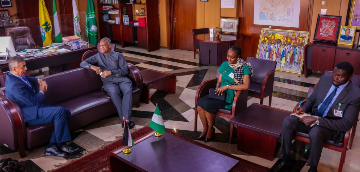 Geoffrey Onyeama tweet media