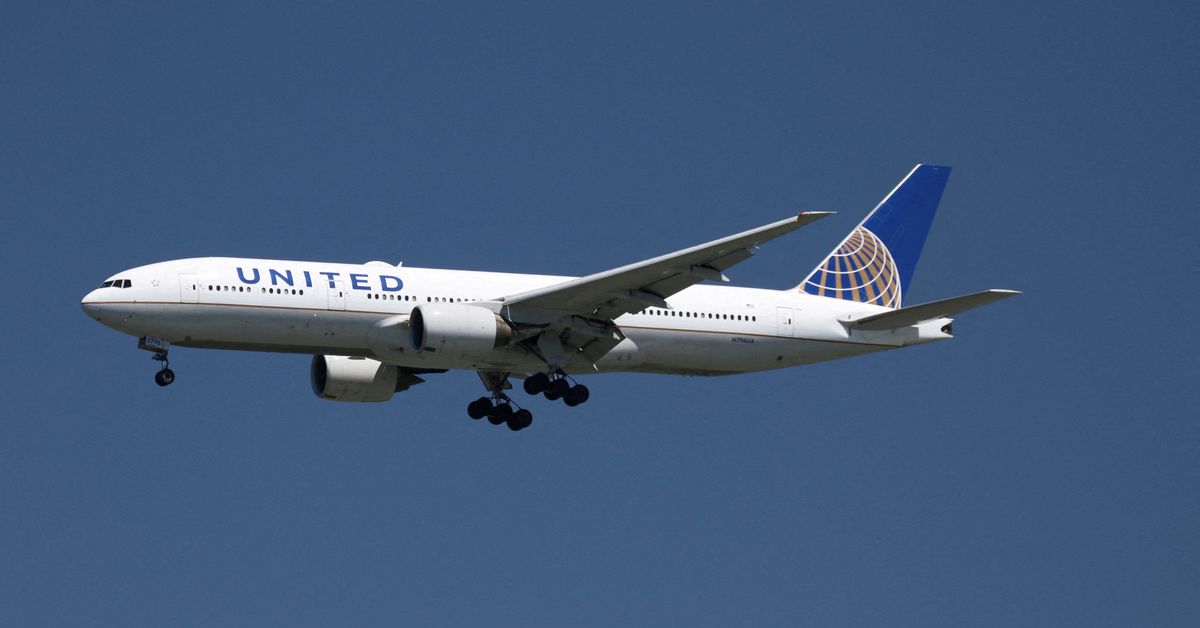 Reuters's tweet photo. United Airlines pilots vote against new contract offer https://t.co/g1dxjDF37Q https://t.co/hygxyDUJpt