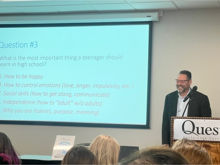 MO Teacher of the Year Chris Holmes keynoted OSII in Columbus, OH today! In 2019, he hit the road to better understand the origins of academic motivation among teenagers by talking with them (or more accurately, by listening to them). #ActionResearch #makingschoolswork #osii #msw