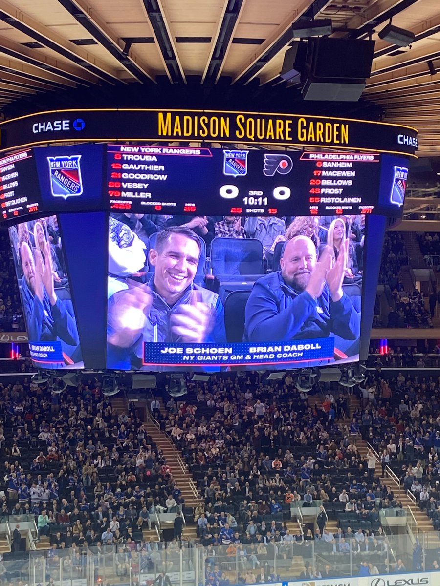 SNY on Twitter "RT SNYGiants Joe Schoen and Brian Daboll are at tonight's Rangers game! 🏒🏈"
