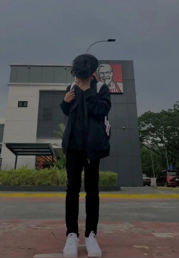 •|carl's_★ tweet media