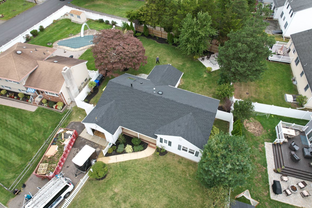 Euro Roofing & Siding tweet media