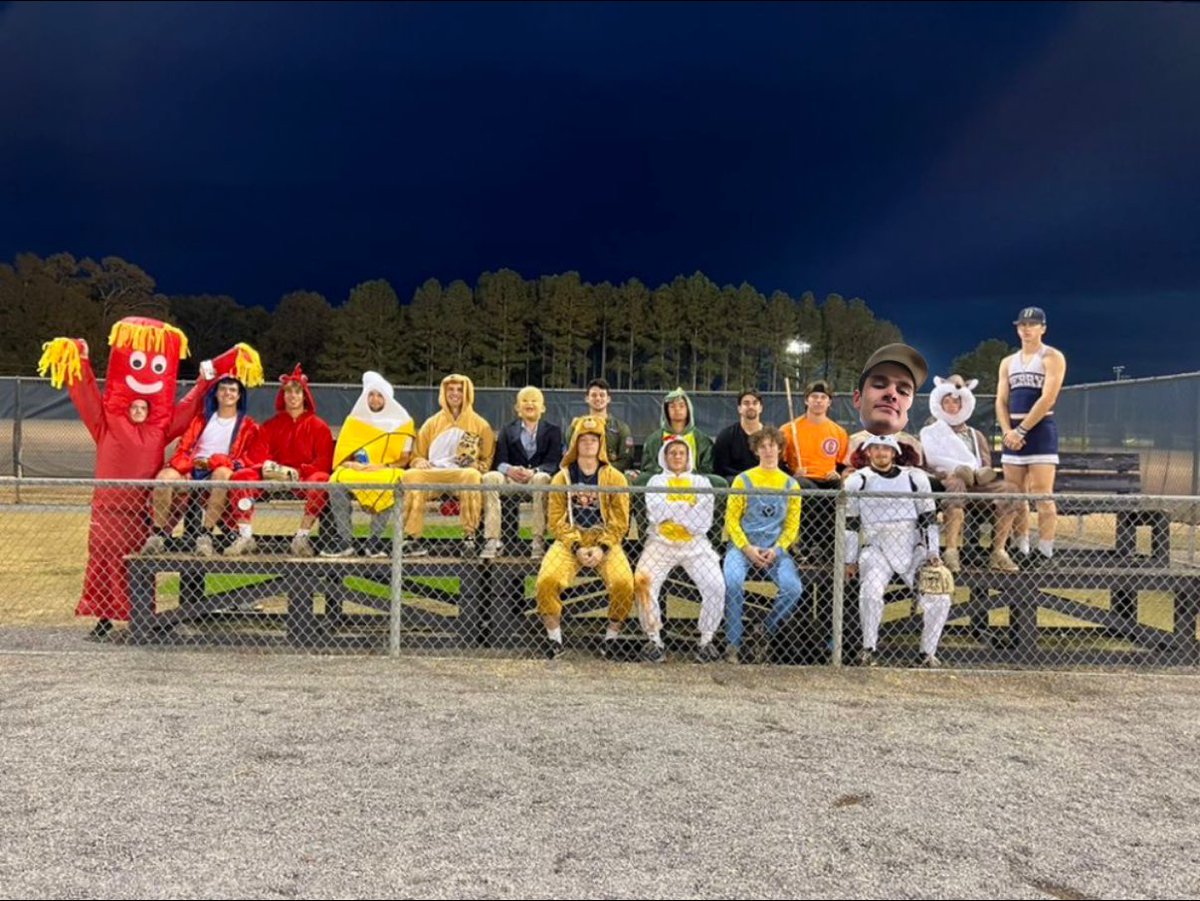 BCvikings_staff's tweet photo. We know it’s a day late, but Happy Halloween from THE Staff🎃 https://t.co/N1DzVl8QWD