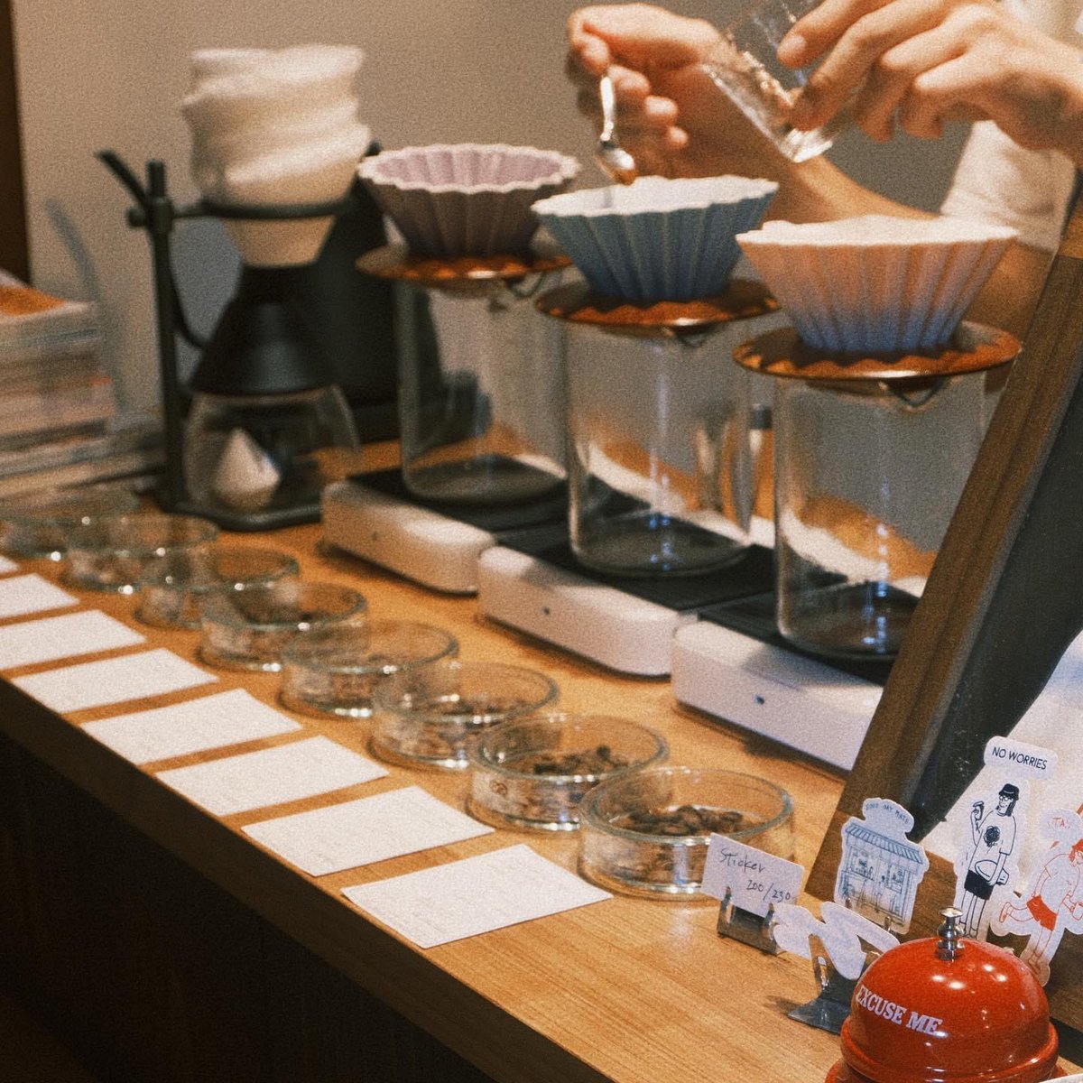 WuTingChung's tweet photo. 【Nonstop Coffee Stand &amp;Roastery】金沢 Coffee Tour☕️
-
初次的金澤旅行，就被這號稱���京都的都市吸引。
精緻的街道，散發著這裡特有的悠閒感，空氣中都充滿文藝氣息🎨
-
#NonstopCoffeeStand #CoffeeRoastery #金澤旅行 #隱藏咖啡 #金澤咖啡 https://t.co/kgCQ4Twqxi