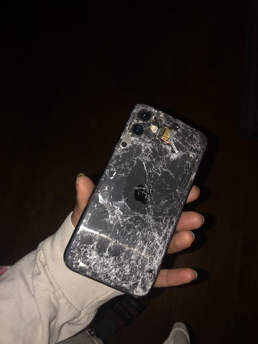 Nigga gon smash my phone because i dont wanna hear him run his mouth &hellip; smh :/ i gotta go back to my old<a href="/tag/nsfw"class="tags"><span>#nsfw</span></a><a href="/tag/sellingcontent"class="tags"><span>#sellingcontent</span></a><a href="/tag/buyincontent"class="tags"><span>#buyincontent</span></a><a href="/tag/selling_content"class="tags"><span>#selling_content</span></a>