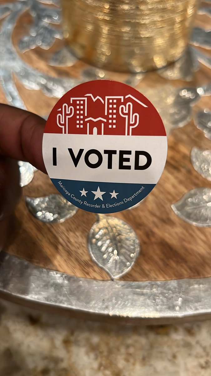 Diji  Vaughan tweet media