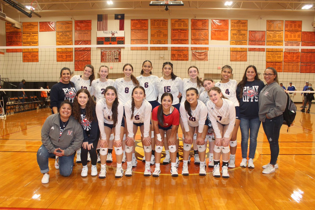 ccvetsvball's tweet photo. BI-DISTRICT CHAMPS!! 🦅🏐 #lockedin #welikethis🤞🏼 @VMHSEagles @VMAthletics https://t.co/OM2ak66SRU