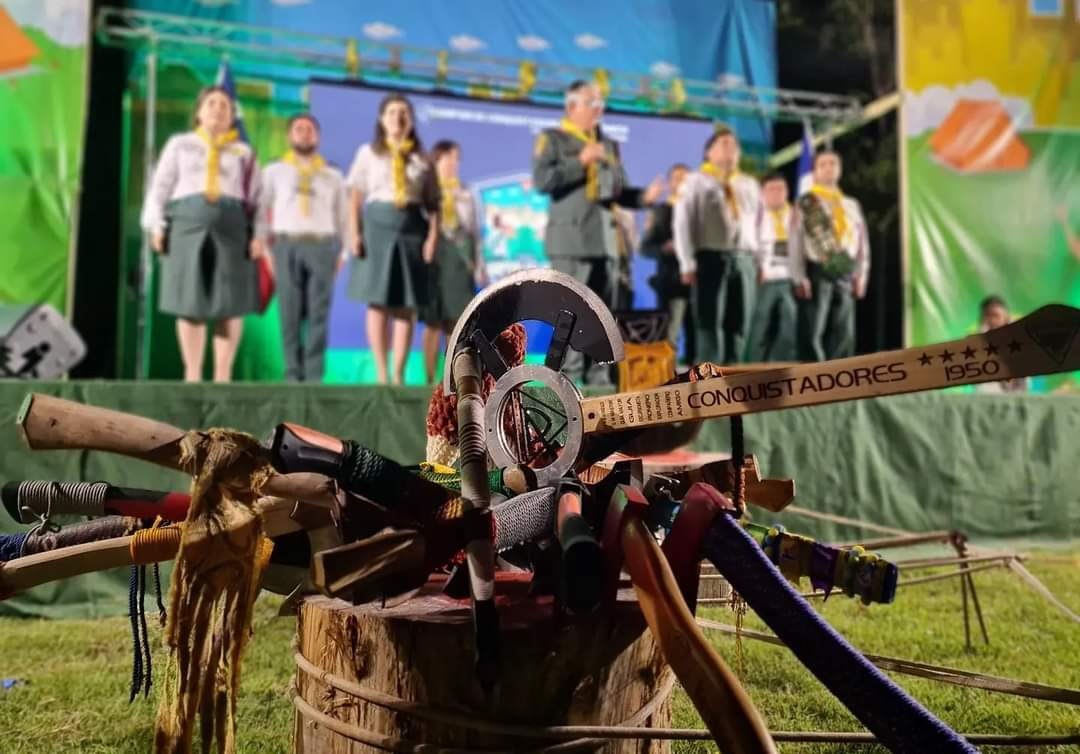 Un breve resumen del Campori de la <a href="/IASDMetro/">Iglesia Adventista en Santiago | AMCh</a> 
Club Cami de Deu de la Iglesia Blest Gana participando despues de varios años nuevamente en un Campori Metropolitano.
Tambien Sofia de la Iglesia Grupo Macul entrego su vida a Jesús durante este encuentro 

Maranatha✋️