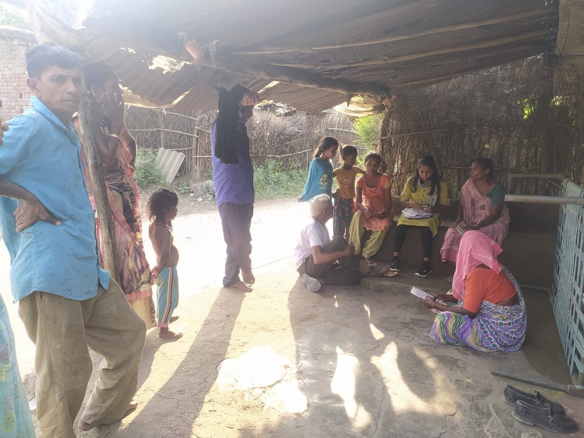 sndeep's tweet photo. #EkalNariSangathan and @ActionAidIndia teams are reaching out to #singlewomen in villages and cities of #Gujarat bringing together their agency for advancing protection and entitlements @psushila92 https://t.co/eYbpoy7alB