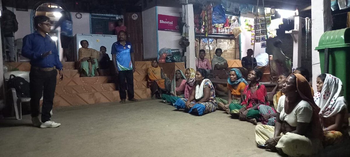 sndeep's tweet photo. #EkalNariSangathan and @ActionAidIndia teams are reaching out to #singlewomen in villages and cities of #Gujarat bringing together their agency for advancing protection and entitlements @psushila92 https://t.co/eYbpoy7alB