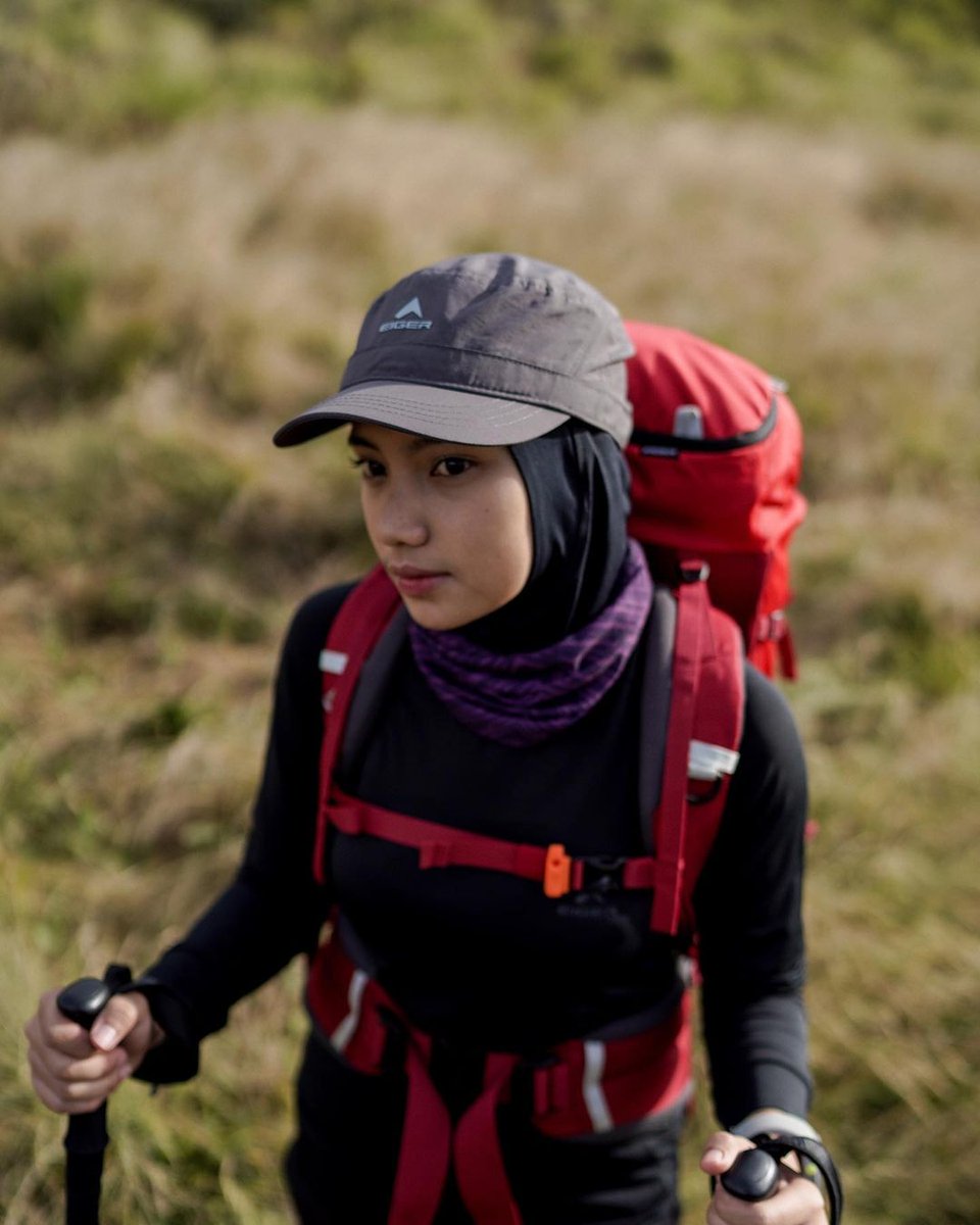 Hijab ga menghalangi mu untuk beraktivitas! Ini dia tips Outfit Naik