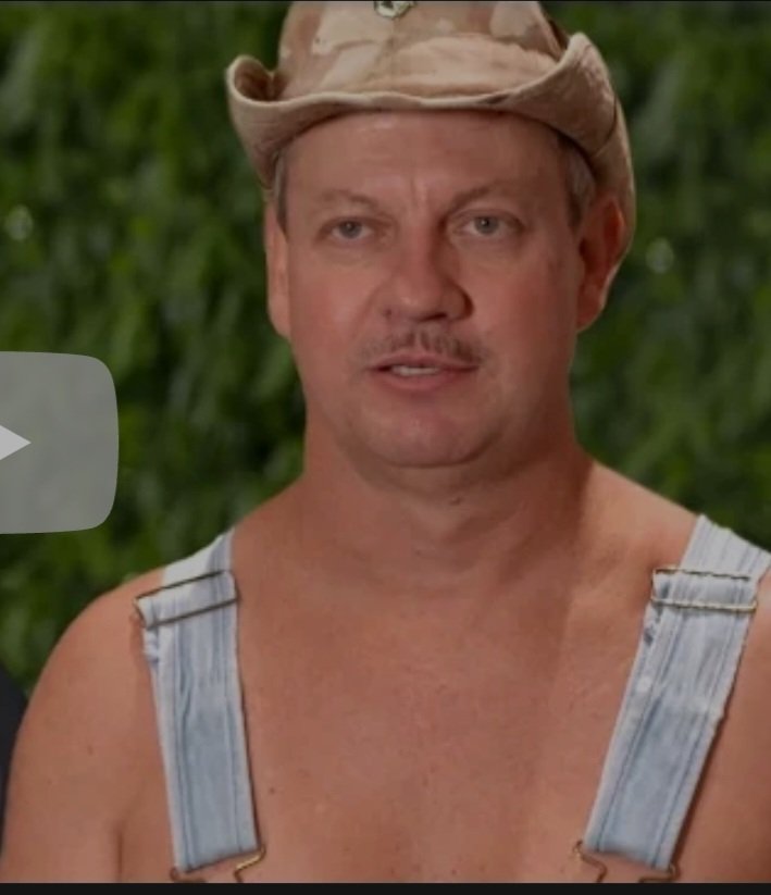 melone_3's tweet photo. @BayAreaBuggs @civryan @JeffFavignano every time I see Tim on the moonshiners show, all I here is "what's goin on"... https://t.co/At0NPgGrd5