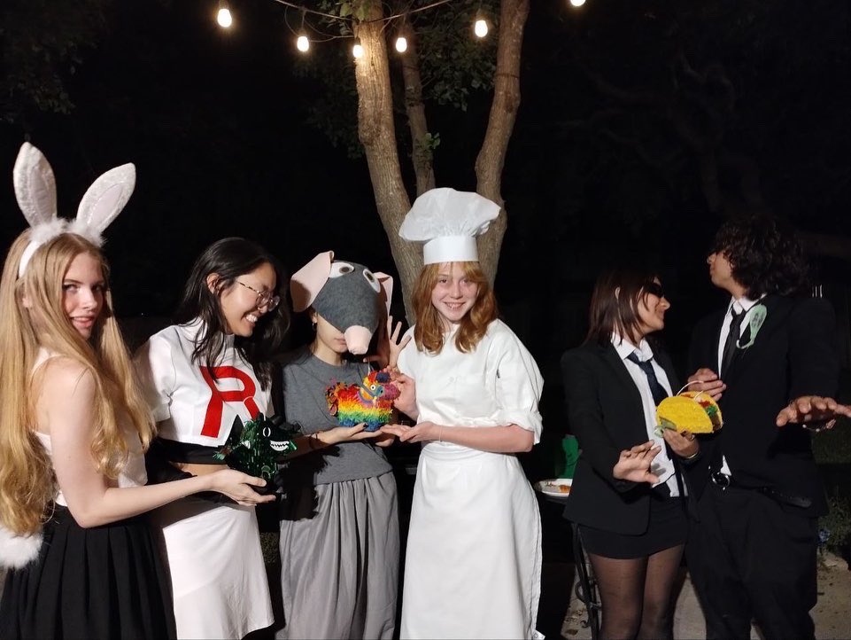 Happy (belated) Halloween, Cougars! October was a crazy month—we held our Fall Concert a couple weeks ago, as well as hosted a Halloween party this past Friday. We hope everyone had a great time 🎃🥳 

#clarktexas #NISDLegends #orchestra #clarkcougars <a href="/NISDClark/">Tom C. Clark HS</a>