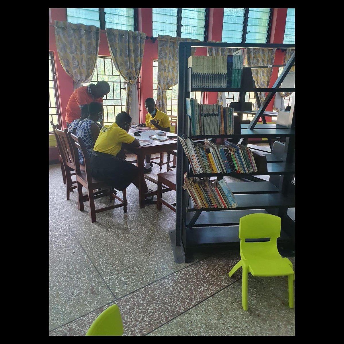 CLICKfqe's tweet photo. The CLICK for Quality Education Foundation has been taking Atwima Takyiman Presby JHS students to the Ashanti Regional Library. For most of them, this is their first library experience.

#CLICKfqe https://t.co/RmksgfKicn