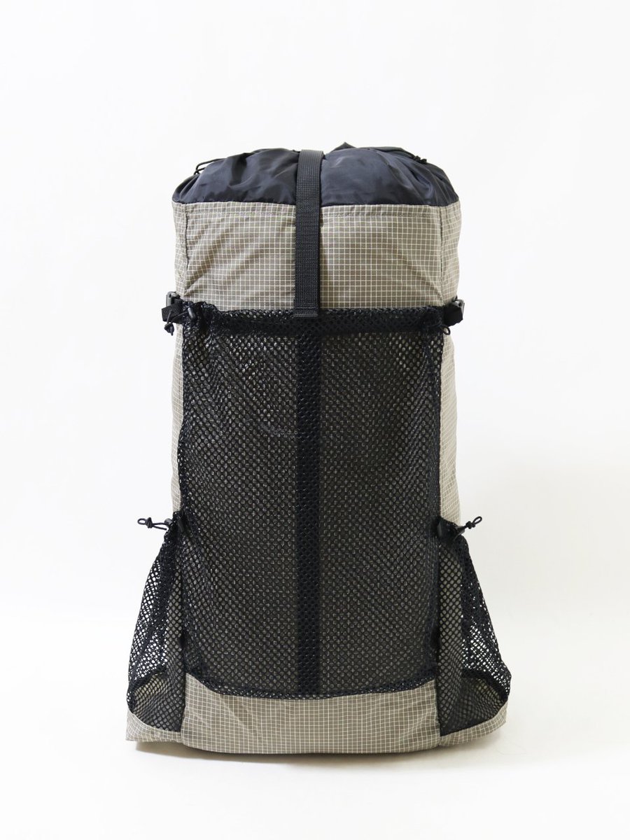 trailbumjp's tweet photo. 【BUMMER SPECTRA】

SPECTRA GRAYが今シーズンより、新カラーとして仲間入りしました。
お取り扱い店舗様にて、販売を開始しております。

スターナムストラップ（チェストストラップ）の取り付け方
https://t.co/c12BI8NDCw
ホームページのNEWSより、過去の投稿からもご確認いただけます。
#TRAILBUM https://t.co/04legOJsHc