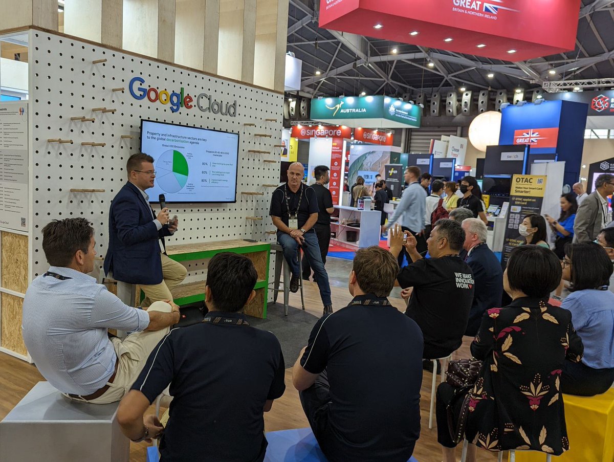 GoogleCloud_SG's tweet photo. The first talk is ongoing! Join us at the Google Cloud booth to hear from @KPMG on decarbonising property and infrastructure with financial innovation.
Check out today's agenda here: https://t.co/Fy7sZNmNH1 #LetsGetSolving #SGFinTechFest https://t.co/jfoo6s4kCp