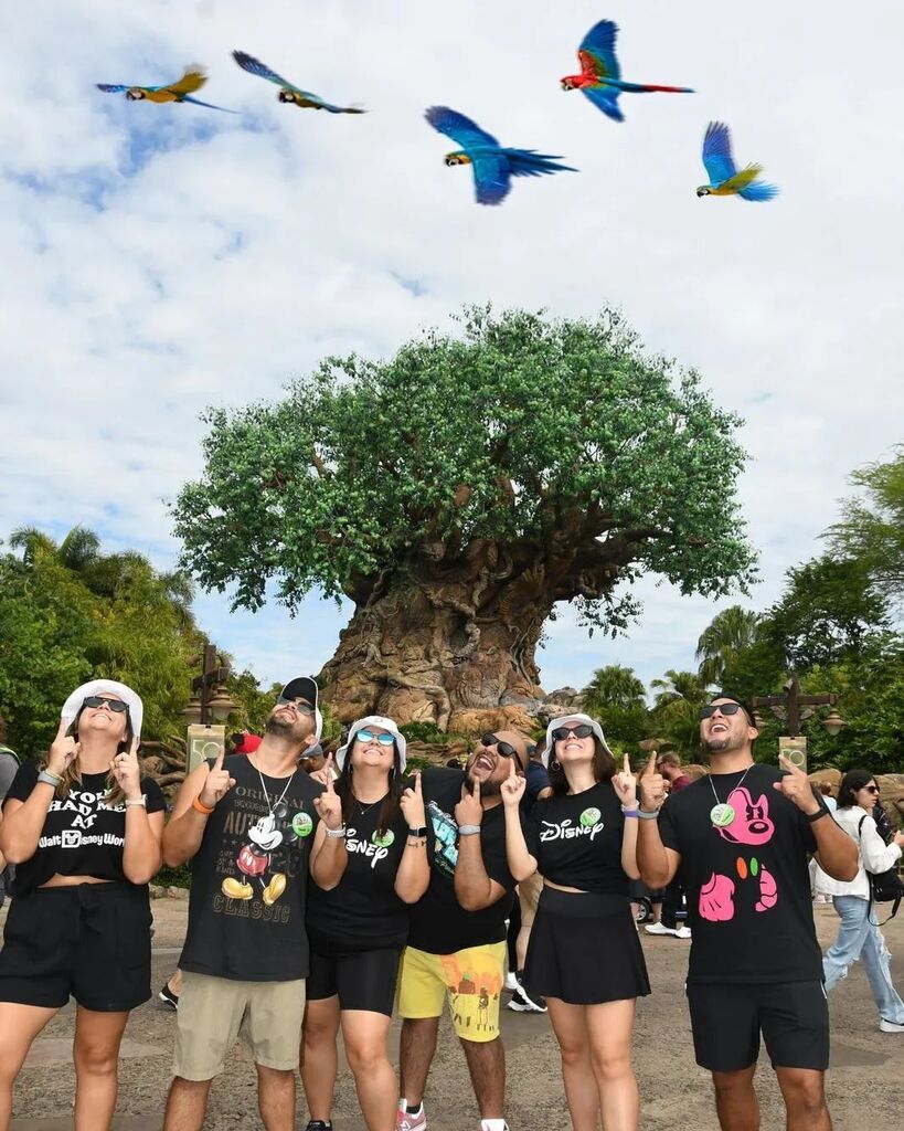 The beginning of an incredible 5 days with my brothers and sisters ❤️. #primossalva2022

#disney #disneyworld #disneyparks #disneygram #orlando #animalkingdom #disneyphotography #disneyfan instagr.am/p/CkcR56ELqKj/