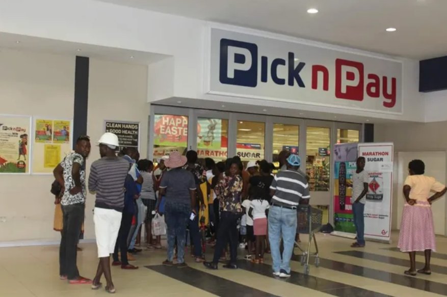 tradeingrobots's tweet photo. #Pick n Pay, one of the largest supermarket chains in South Africa, now allows customers to pay with #bitcoin through any Lightning Network-enabled app. https://t.co/GM77PxpK8M