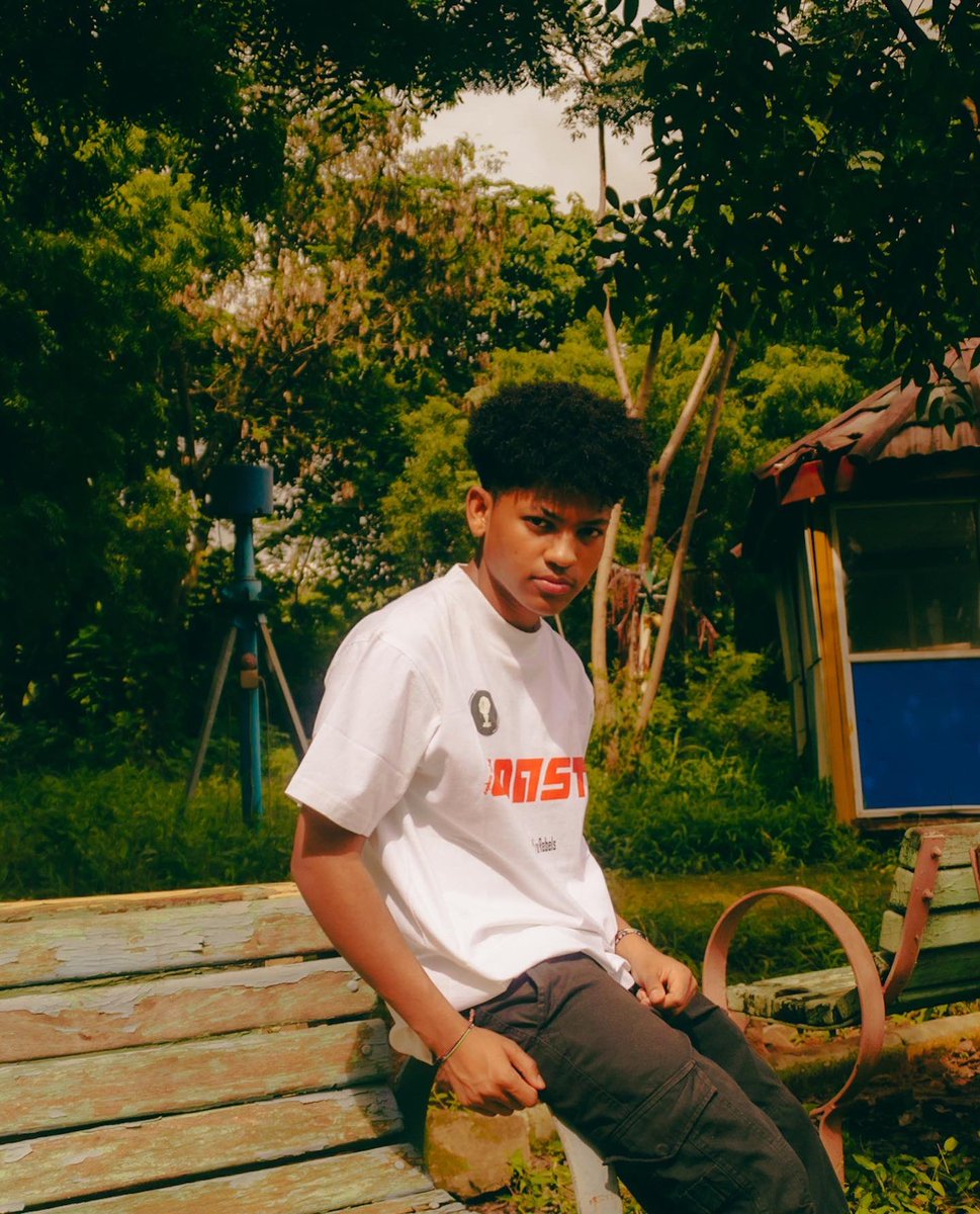 Coastclb's tweet photo. Coästclb logo tee available #fashion #brand #abuja #lagos #streetwearbrand #coastclb 

Send a dm to cop https://t.co/qnr8lbrxLT
