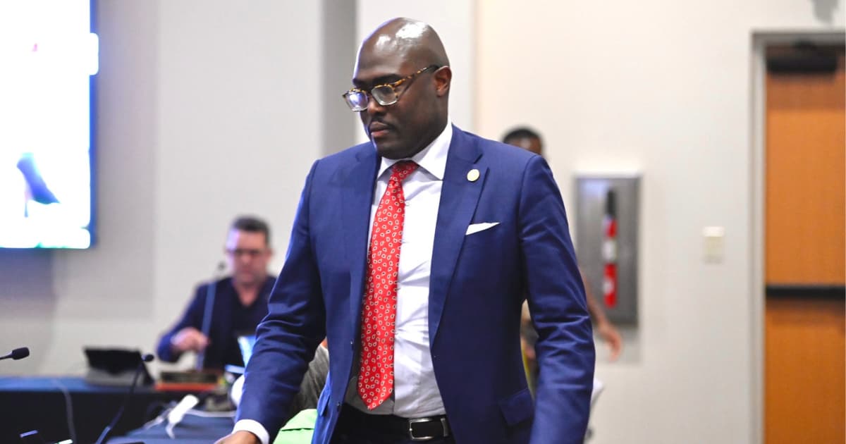ArkTimes's tweet photo. ‘I’m not on trial.’ Little Rock mayor refuses to address wrongdoings in public record requests #arnews #arpx https://t.co/OkkyXhSf7U https://t.co/mrjVUafB5F