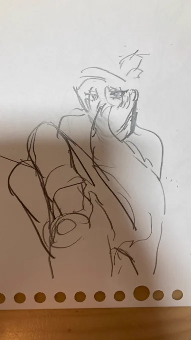 ラフ→線画→塗り→加工なんだけど絶対に描いてる絵変わってておもしろい 