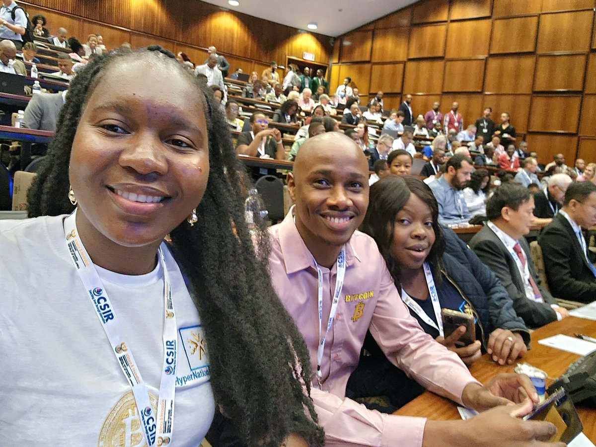 RaldahN's tweet photo. @CSIR attending this conference for the first time
#hypernation #hypernft #CSIRConf2022 @Sifiso07 @STC3012 https://t.co/BYnXkWT3Ap
