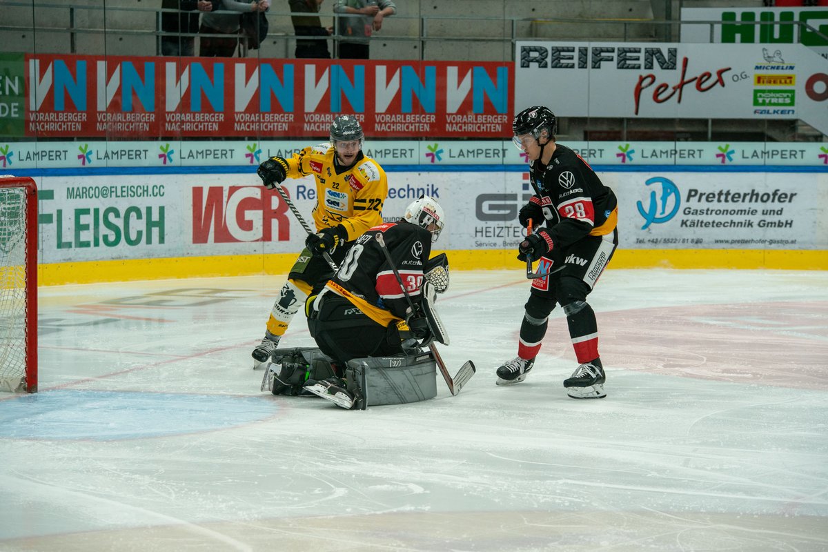 pioneersvbg's tweet photo. 📸 Wir sehen uns am 29.11. beim Heimspiel gegen RB Salzburg wieder 

📰 https://t.co/tSZ1CVxdlS

#PIVPUS #homegame #ICEHockeyLeague #pioneersvorarlberg https://t.co/PdzzrsinRX
