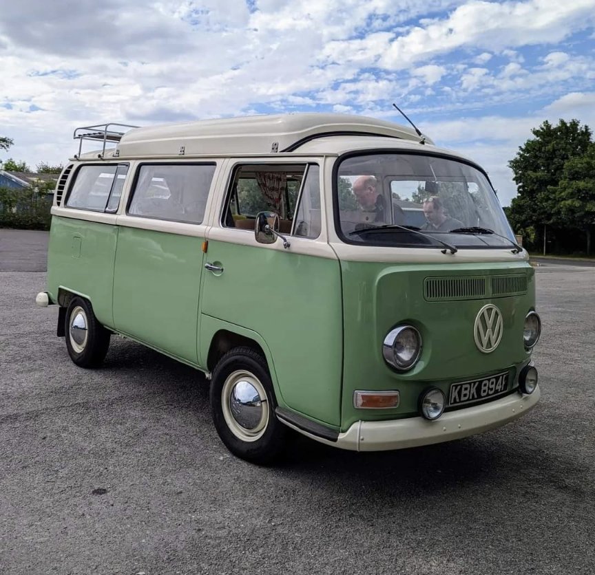 RussellsRefini1's tweet image. V.W camper we painted a little while back. All put together and on the road 🚐 

Using: @ppgpaints @dtc_directtoolcompany
@maxmeyerpaints

#vw #vwcamper #vdub #refinishing #restoration #painting #campervan #classicvw