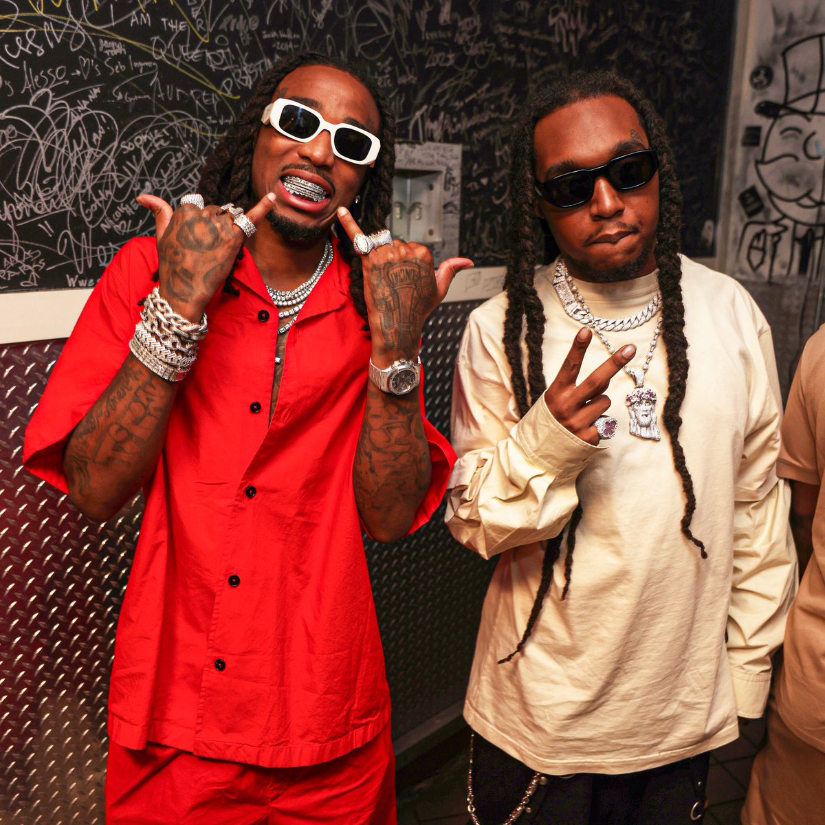 mohanedeissa4's tweet photo. He died of a gunshot wound You will always be there with the music you made @1YoungTakeoff 😭 https://t.co/qQMdOG7RTe