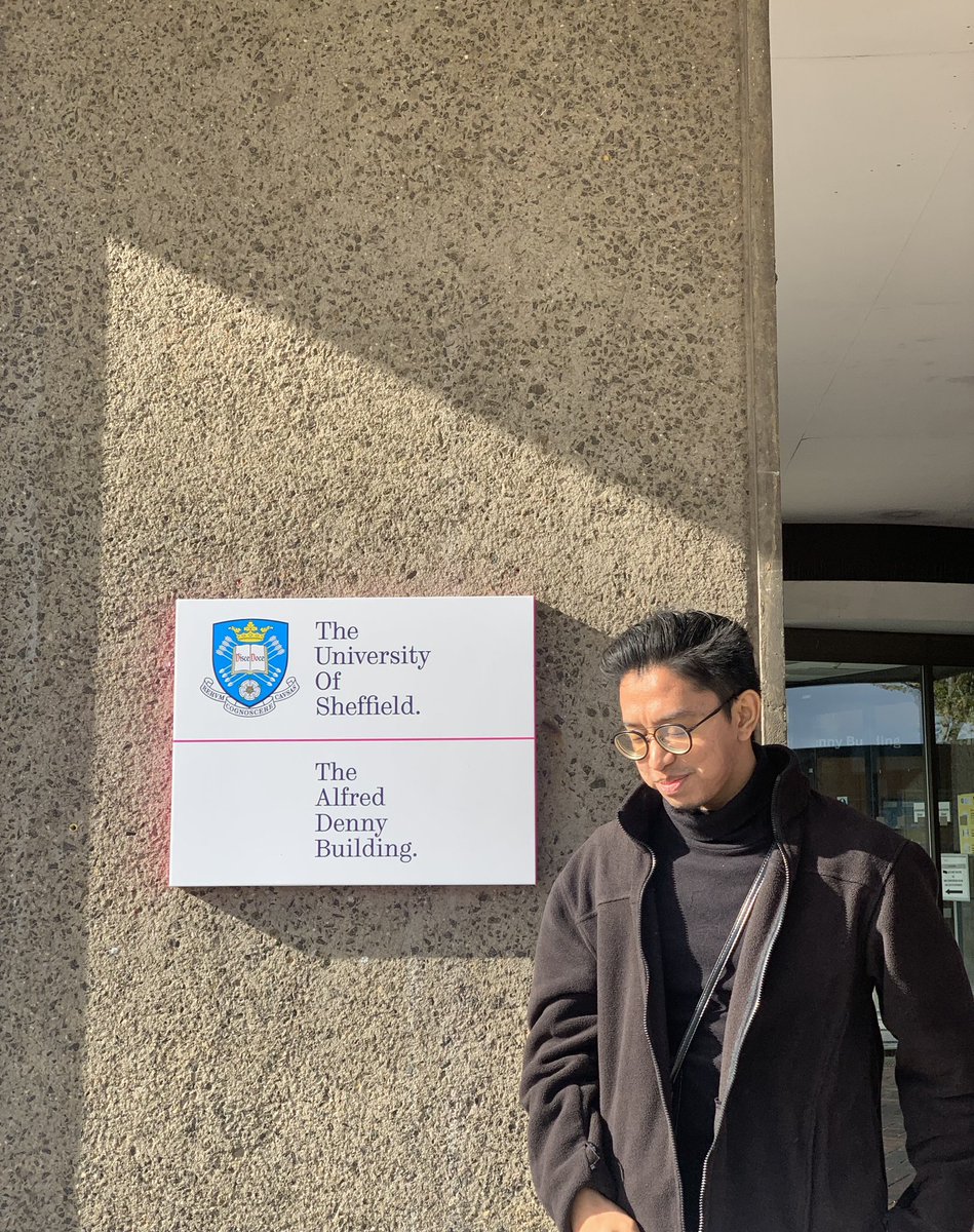 silly_boney's tweet photo. As promised, aku dah ready nak share tips Scholarship Hunting.

Sesiapa yg berminat nak buru biasiswa untuk belajar di dalam @ luar negara, silalah baca!

Aku menulis daripada pengalaman sendiri selepas apply untuk 7 scholarships dan berjaya secure 2. https://t.co/qQudluwZEo