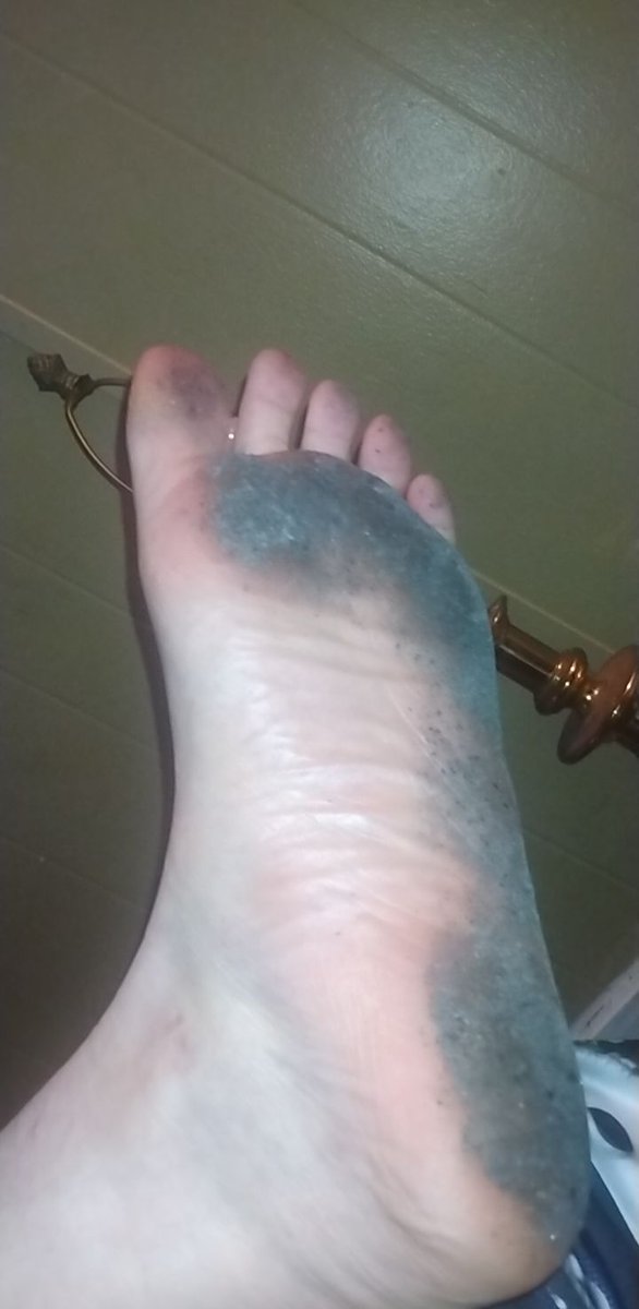 FantasysTaboo's tweet photo. Your weakness $$
Snap @ taboofantasys
#findom #femdom #cuck #cuckold #feet #tolietslave #ageplay #raceplay #taboo #onlyfans #armpitsgirl #smokefetish #nsfwtwt https://t.co/yIHRMmSAQ8