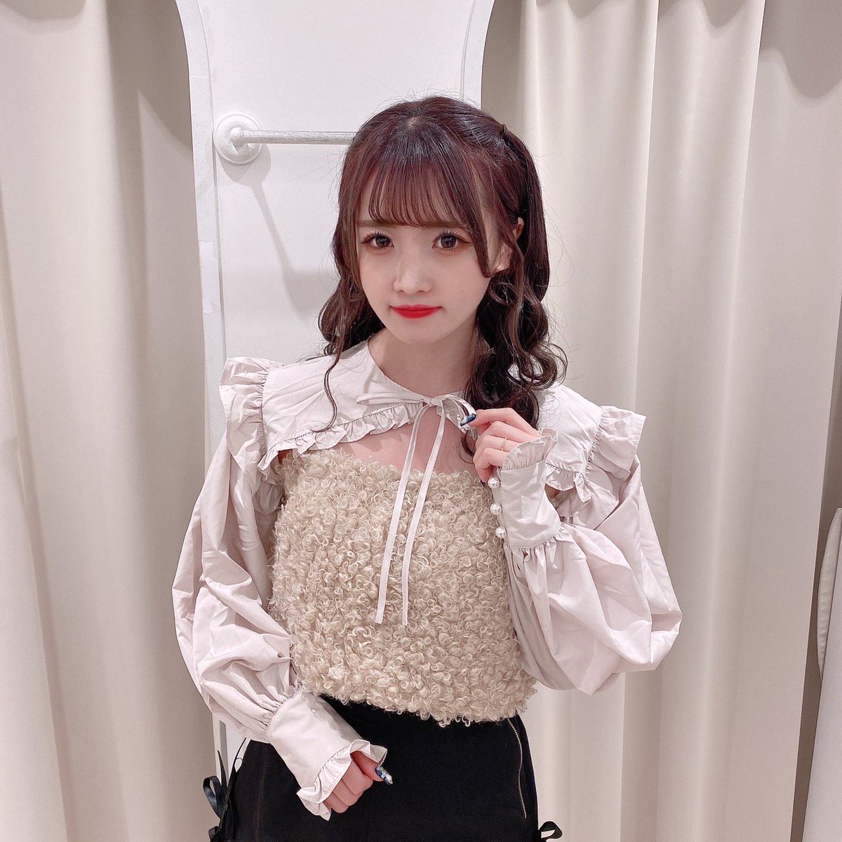 Swankiss_nagoya's tweet photo. 🐩11月5日発売🐩

Poodl cami TOPS
color♡BEG/PNK/BLK
price♡¥11,880(税込)

プードルのようなボア生地のキャミと
クロップドトップスのSETです💗

ボア生地が他には無いデザインで
目を引く1枚です🐩

#Swankiss名古屋PARCO店 https://t.co/HPbdd3TYij