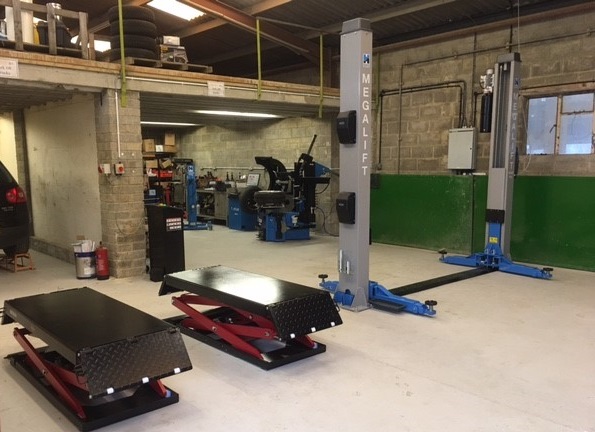 GarageAssist's tweet photo. Whether you’re looking to simply refresh your existing space or expand upon it, our team can bring your vision to life with tailor-made workshop design services.

Learn more today: https://t.co/JipUOgyzwo https://t.co/BIkldXlOiD