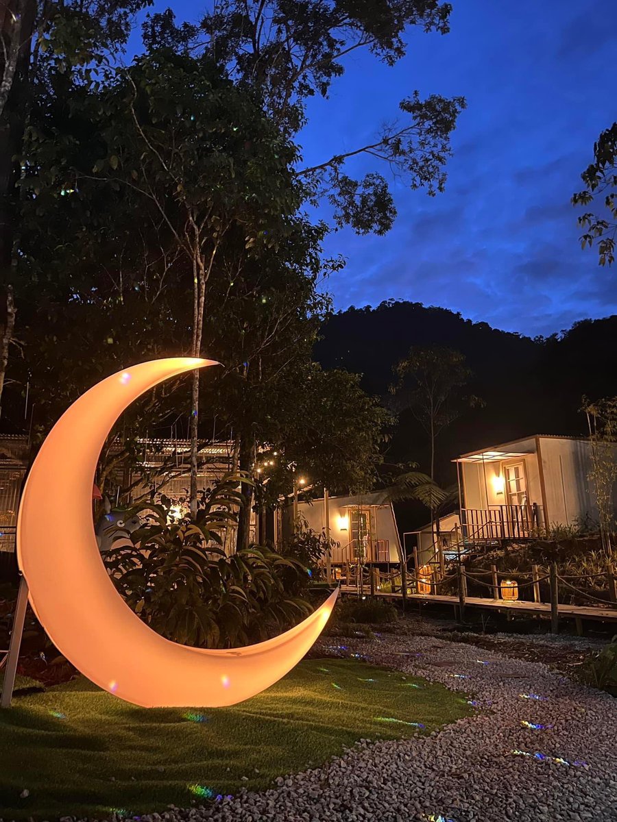 travetopia's tweet photo. Penginapan seperti di Jepun tetapi hanya di Genting Highland. Berkonsepkan Zen dan gaya penginapan ala2 zaman Jepun terdahulu. Penginapan siap ada dengan outdoor jacuzzi dan dekorasi yang minimal. 

📍 KIREINA GENTING VILLA &amp; CAFE

Sesuai dengan siapa nak relax santai. https://t.co/Y0pISlGlCK