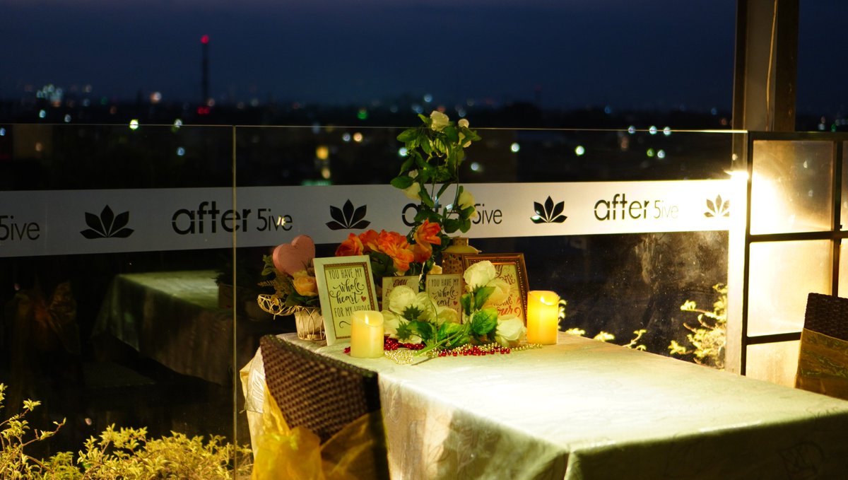 SavanaHotel's tweet photo. beautiful moments create an adorable love.

Celebrate your love moments with After 5ive Lounge.
 
Info &amp; Reservation:
☎ (0341) 495555
🌐 https://t.co/GKQ0qMCciG
#savanahotel #hotelmalang #after5ive https://t.co/HBJABOtrFR